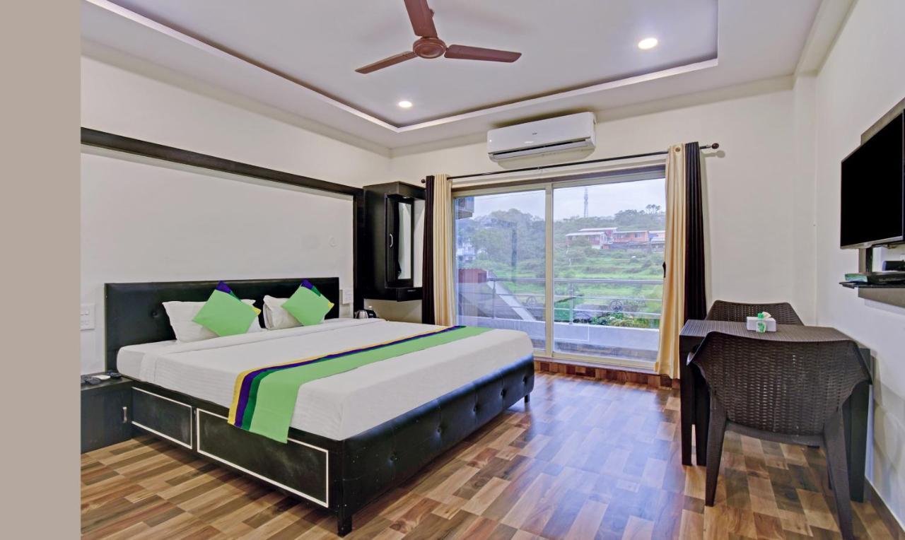 Treebo Paradise Inn With Mountain View Mahābaleshwar Buitenkant foto
